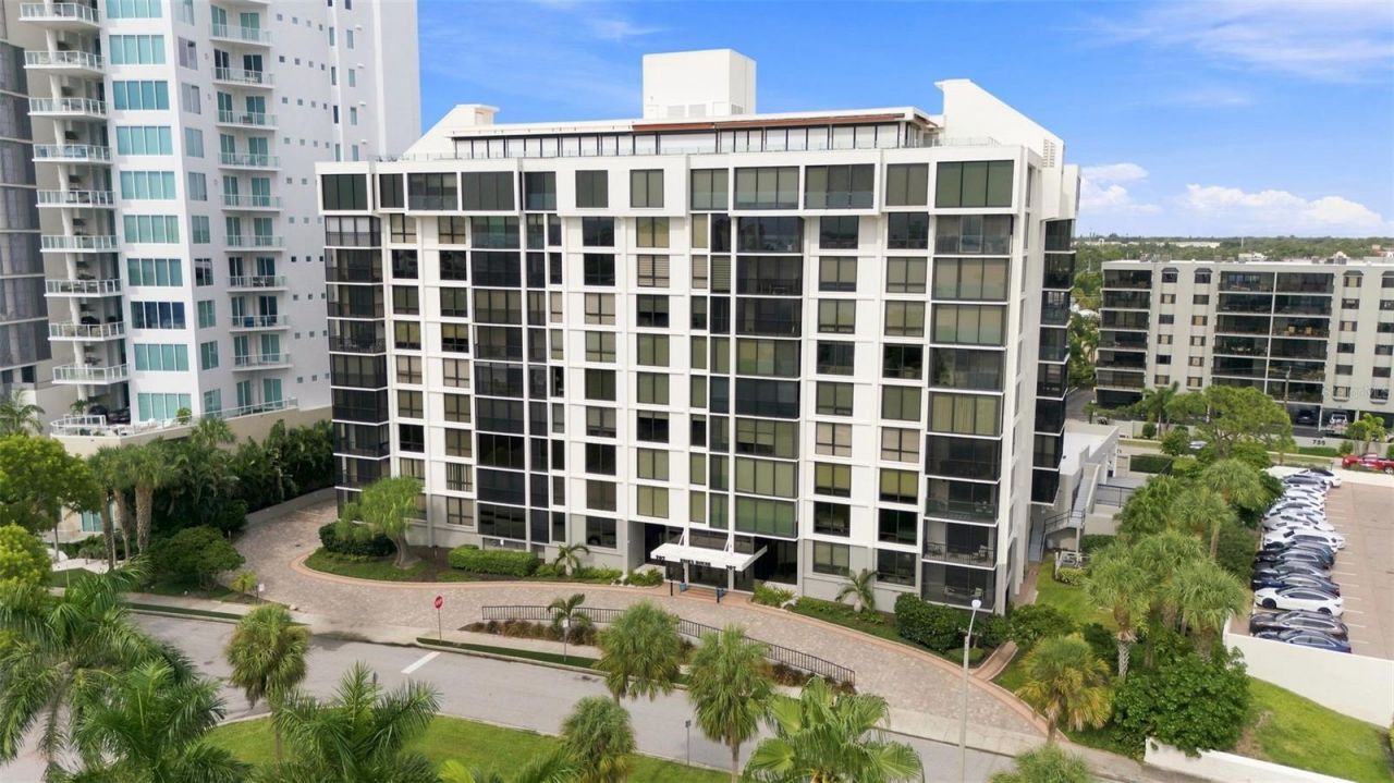707 S Gulfstream Avenue, Unit 207, Sarasota, FL 34236 Photo