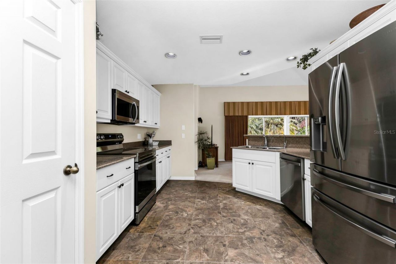 4029 Cape Cole Boulevard, Punta Gorda, FL 33955 Photo
