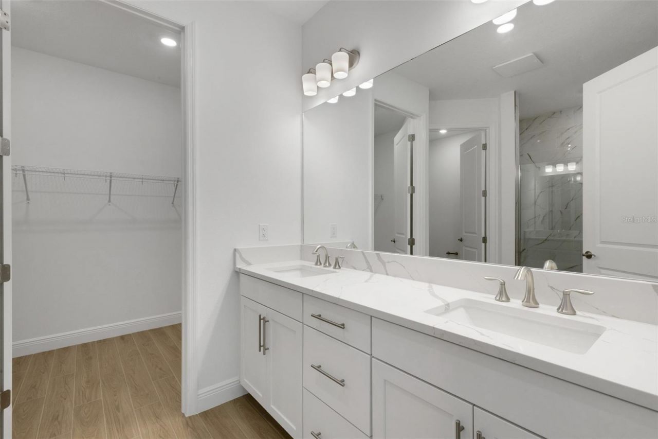 18135 Cherished Loop, Bradenton, FL 34211 Photo