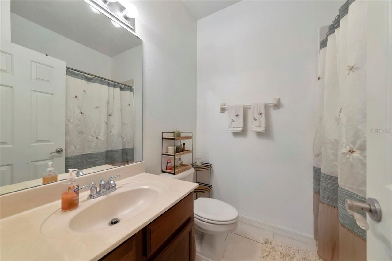 3426 Parkridge Circle, Unit 34-105, Sarasota, FL 34243 Photo