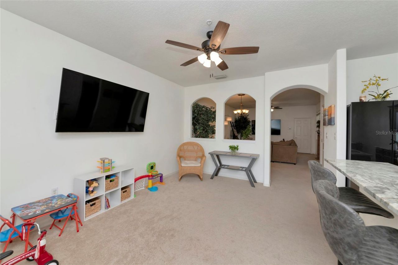 3426 Parkridge Circle, Unit 34-105, Sarasota, FL 34243 Photo