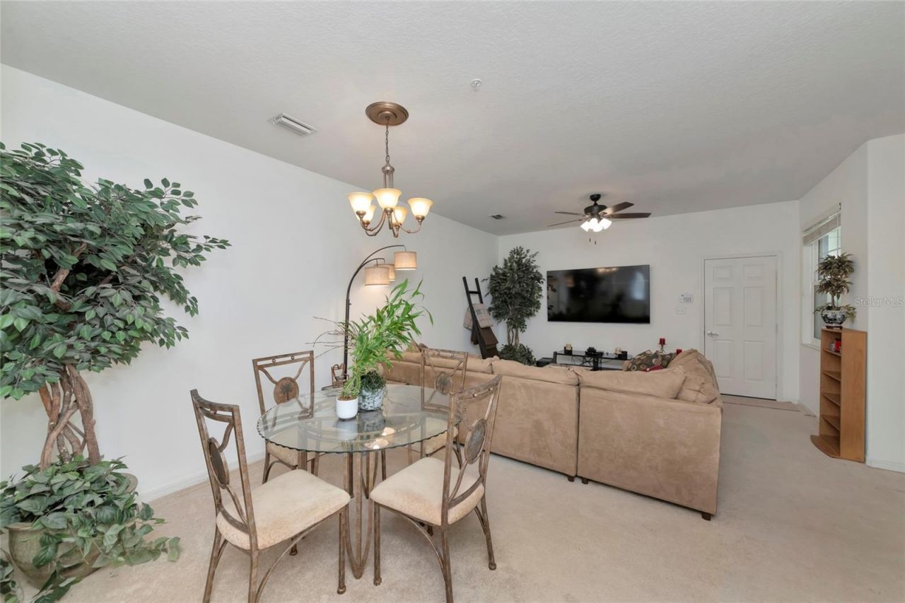 3426 Parkridge Circle, Unit 34-105, Sarasota, FL 34243 Photo