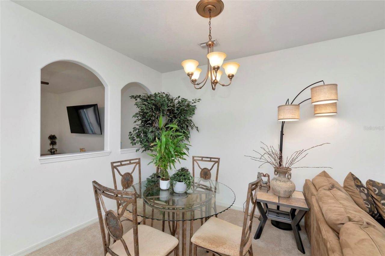3426 Parkridge Circle, Unit 34-105, Sarasota, FL 34243 Photo