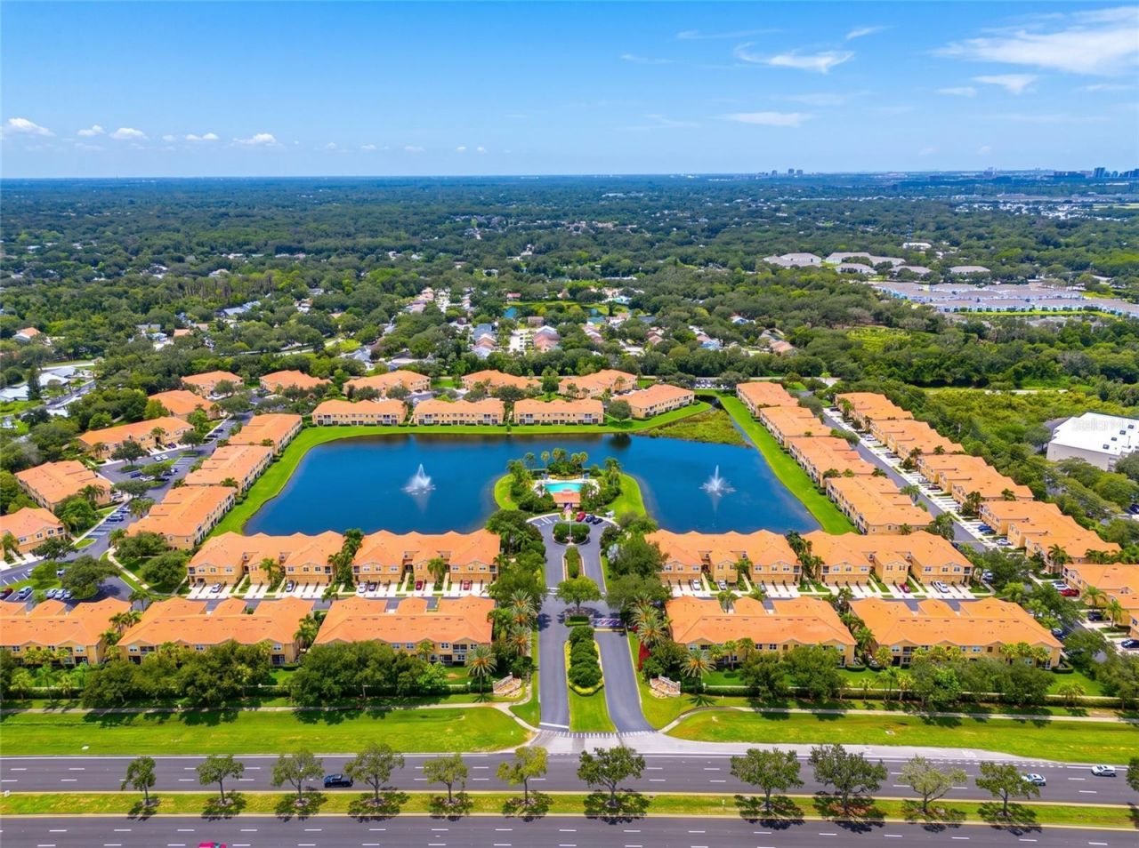 3426 Parkridge Circle, Unit 34-105, Sarasota, FL 34243 Photo