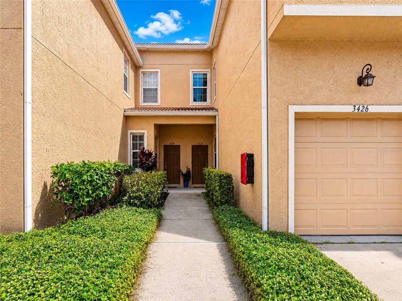 3426 Parkridge Circle, Unit 34-105, Sarasota, FL 34243 Photo