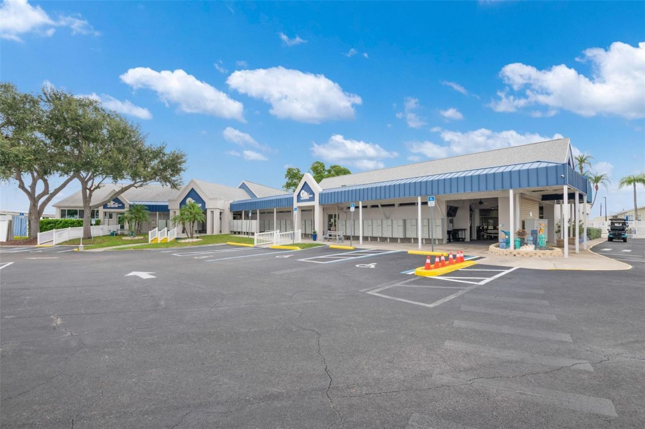 7214 Mount Fairfield Road Ne, Unit 527, Saint Petersburg, FL 33702 Photo