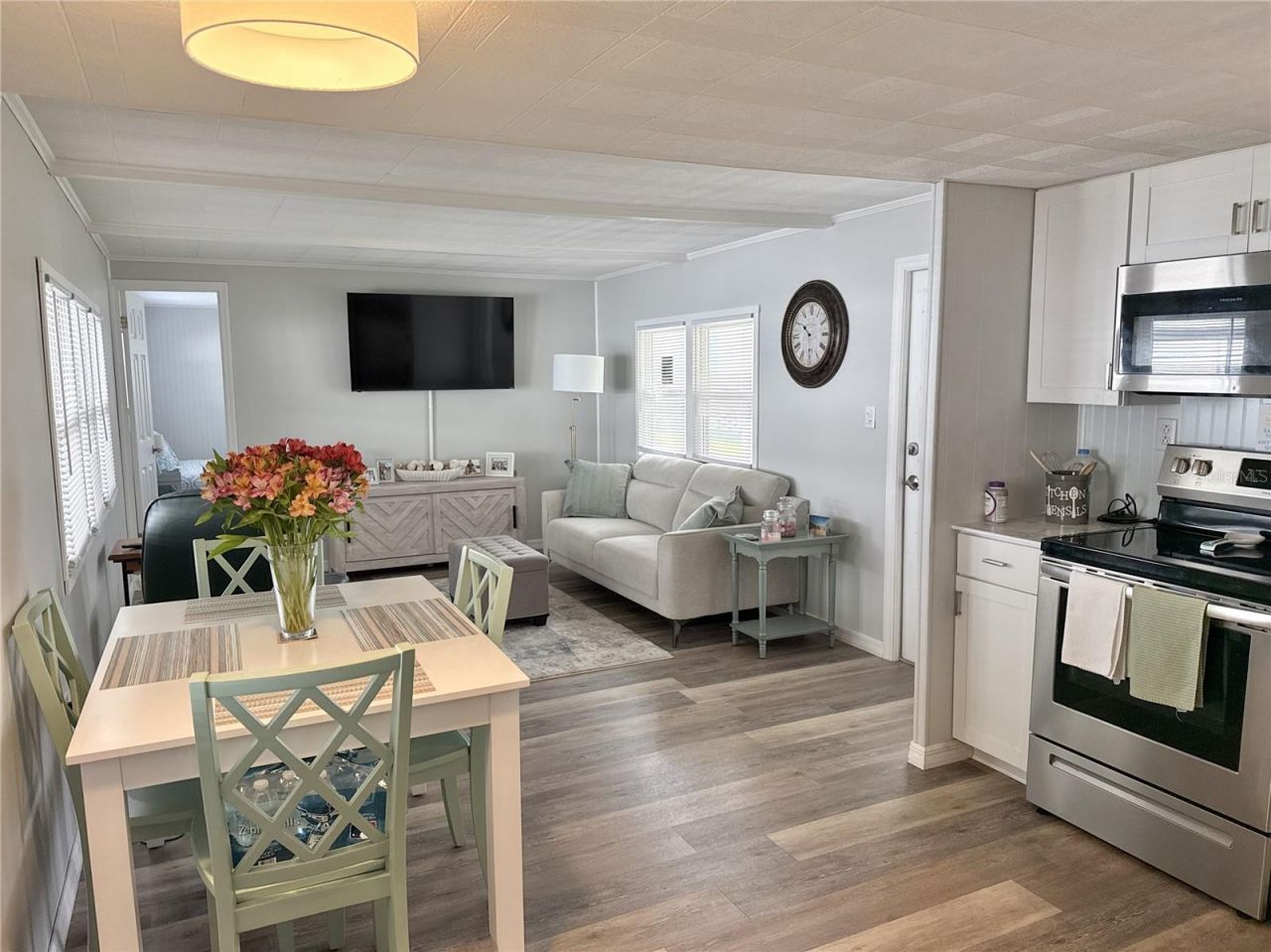 7214 Mount Fairfield Road Ne, Unit 527, Saint Petersburg, FL 33702 Photo