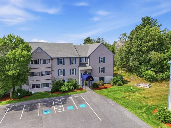 124 Eastern Avenue, Unit 304, Manchester, NH 03104