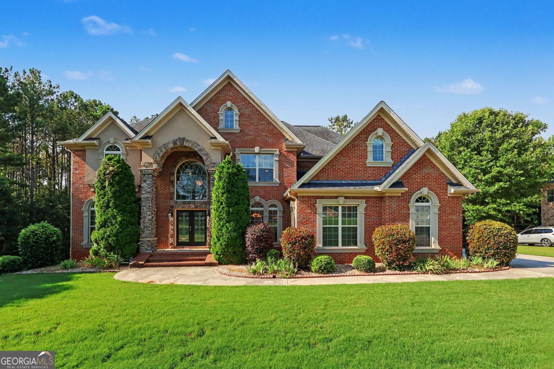 1825 Regents Way, Conyers, GA 30094 Main Photo