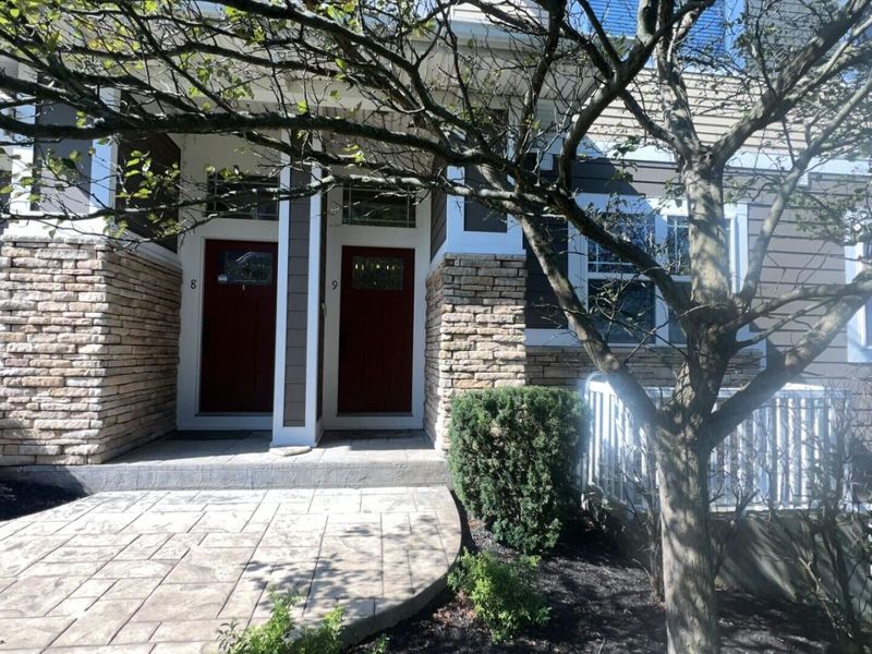 358 Riverpointe Drive, Unit 9, Dayton, KY 41074 Photo 3
