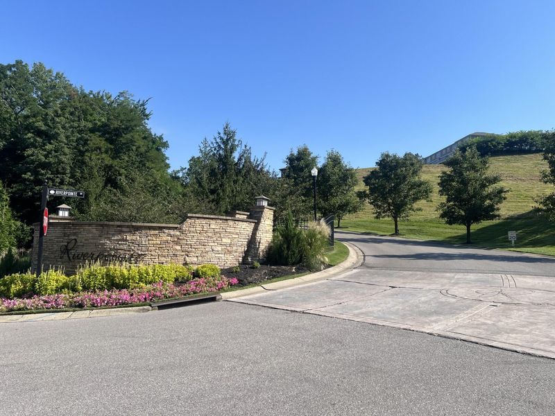 358 Riverpointe Drive, Unit 9, Dayton, KY 41074 Photo 5