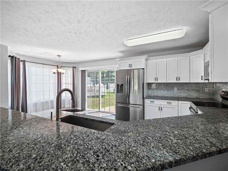 6651 Nantucket Lane, Middleburg Heights, OH 44130 Photo 11