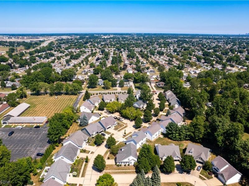 6651 Nantucket Lane, Middleburg Heights, OH 44130 Photo 34