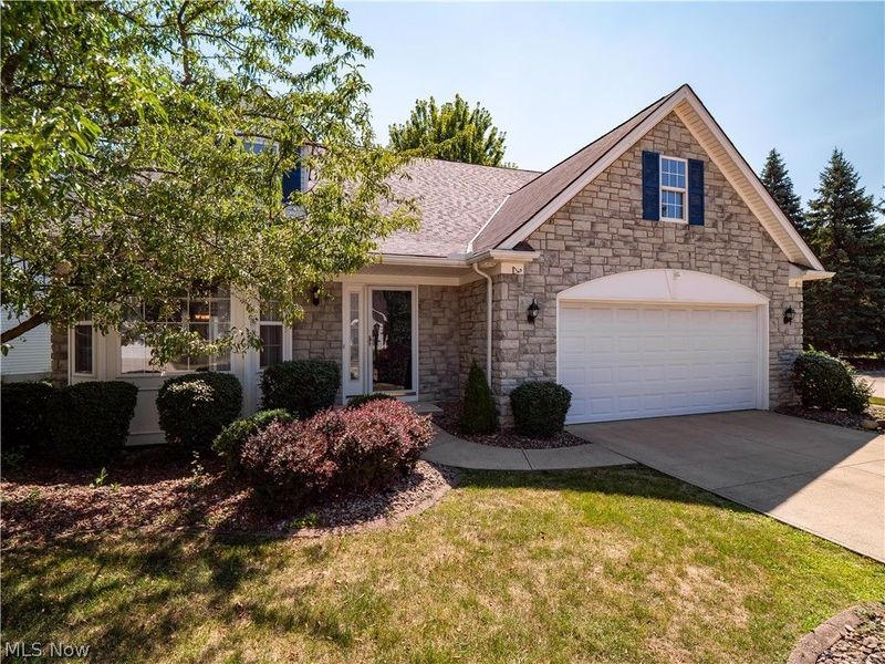 6651 Nantucket Lane, Middleburg Heights, OH 44130 Photo 4
