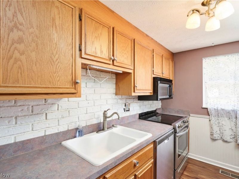 4840 Debbie Drive, Medina, OH 44256 Photo 7