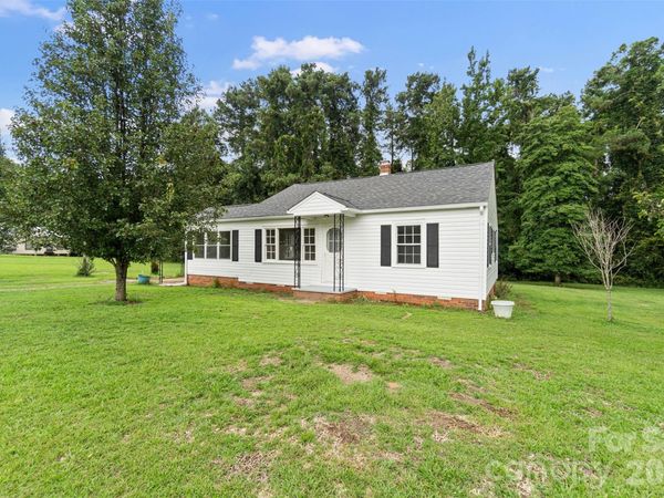 842 Moores Lake Road , Wadesboro, NC 28170