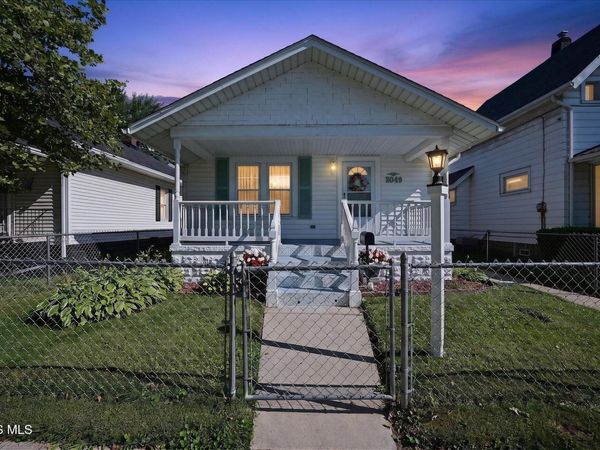 2049 Hurd Street, Toledo, OH 43605
