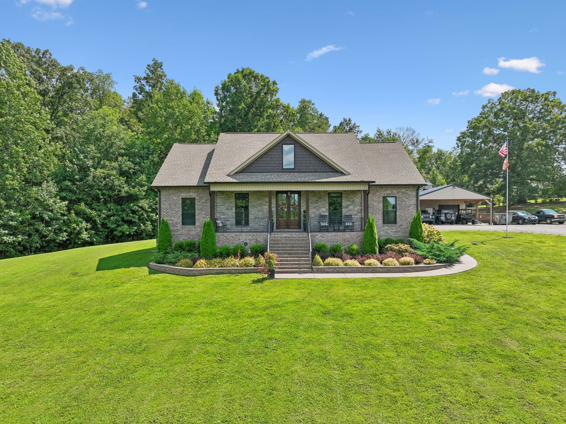 138 Belcher Hollow Rd, Cottontown, TN 37048 Main Photo