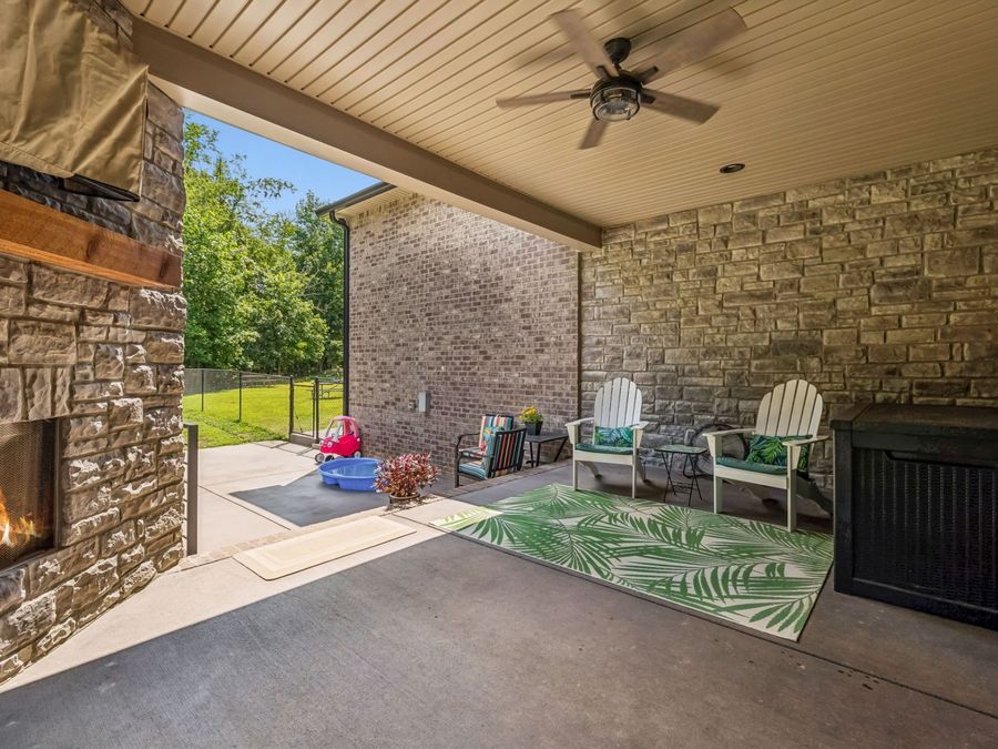 Property Image 37