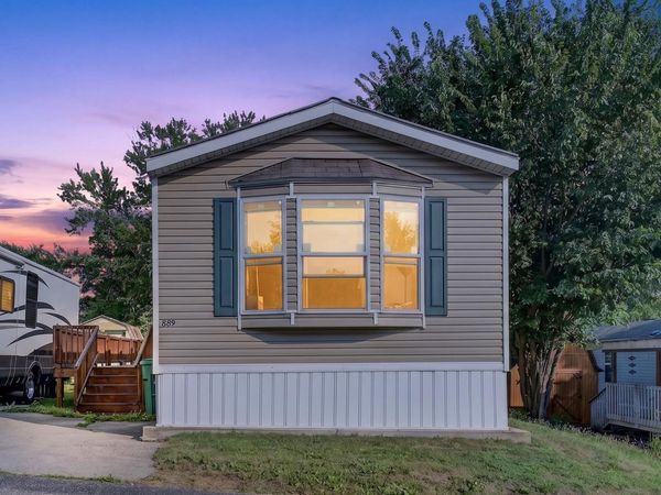 889 Norman Drive, Stoughton, WI 53589