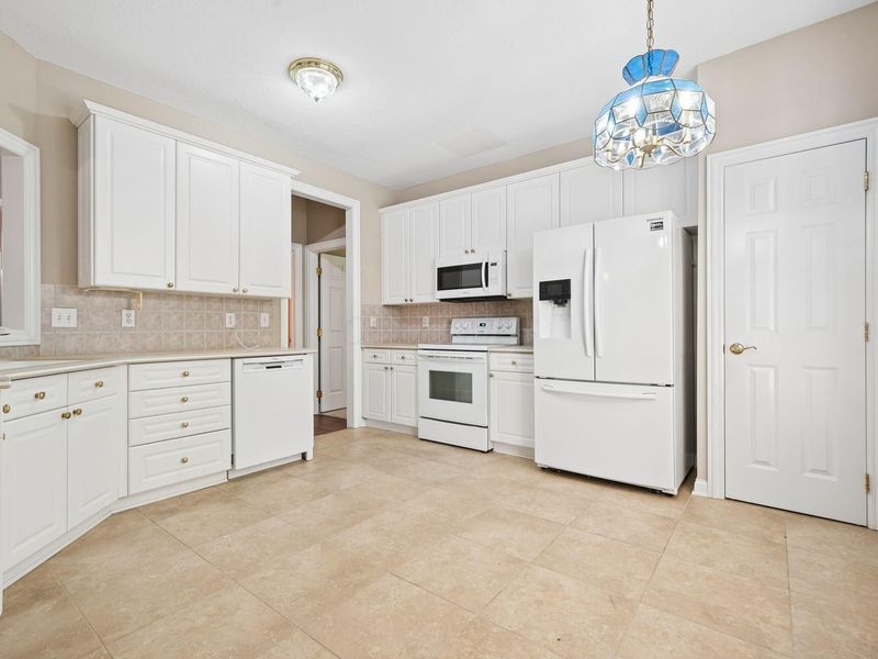 7833 Linksview Circle, Westerville, OH 43082 Photo 23