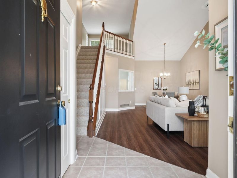7833 Linksview Circle, Westerville, OH 43082 Photo 5