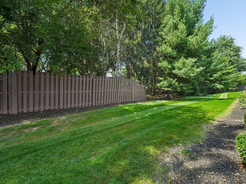 7833 Linksview Circle, Westerville, OH 43082 Photo 68