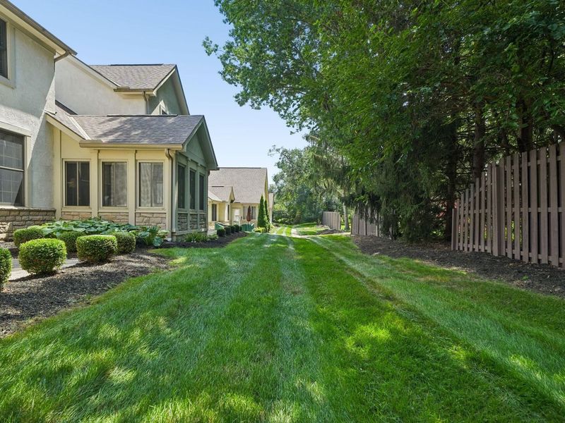 7833 Linksview Circle, Westerville, OH 43082 Photo 72