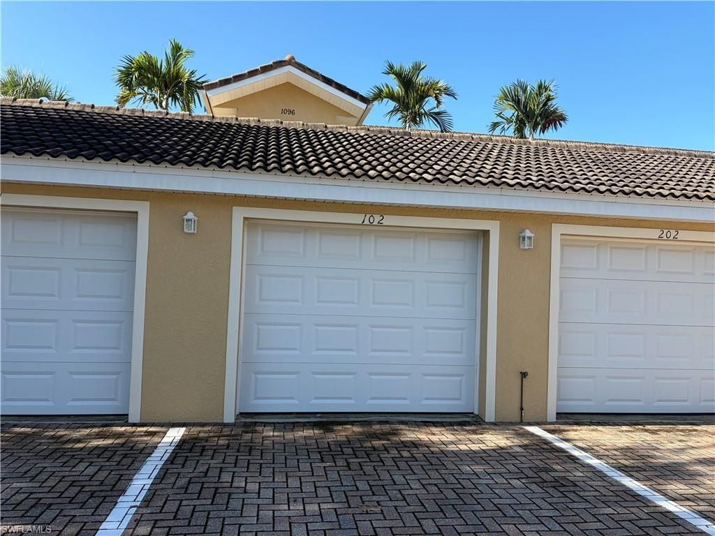 1096 Winding Pines Cir, Unit 102, Cape Coral, FL 33909 Photo