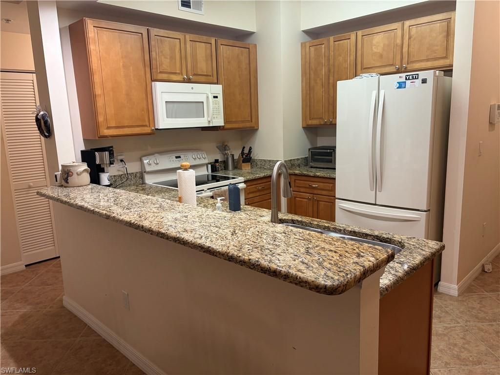 1096 Winding Pines Cir, Unit 102, Cape Coral, FL 33909 Photo