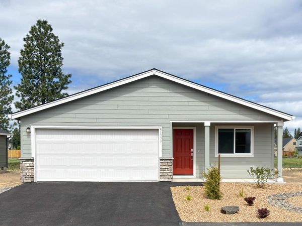 51777 Jubilee Pine Dr, La Pine, OR 97739