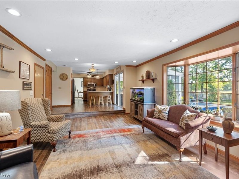 6903 Hidden Valley Drive, Amherst, OH 44001 Photo 15