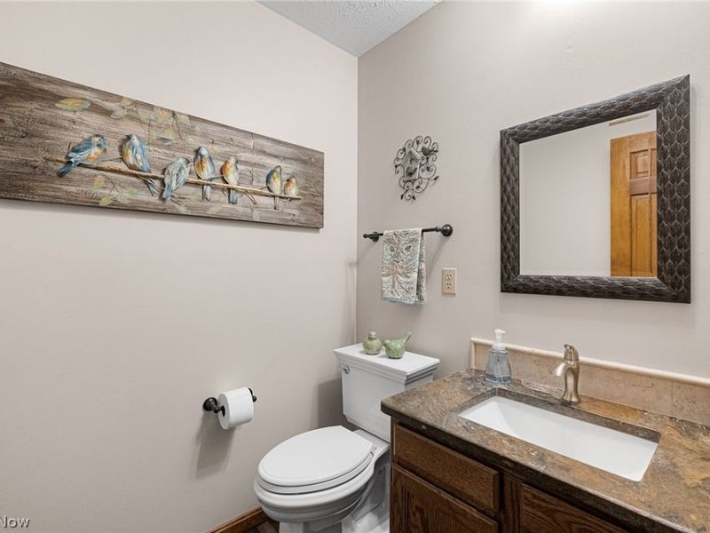 6903 Hidden Valley Drive, Amherst, OH 44001 Photo 19