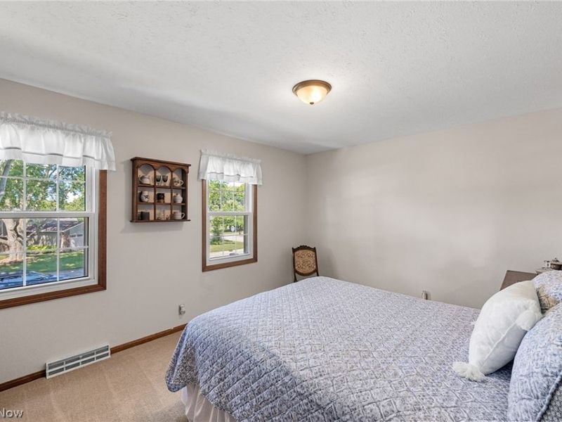 6903 Hidden Valley Drive, Amherst, OH 44001 Photo 26