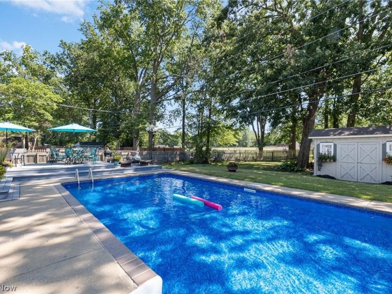 6903 Hidden Valley Drive, Amherst, OH 44001 Photo 35