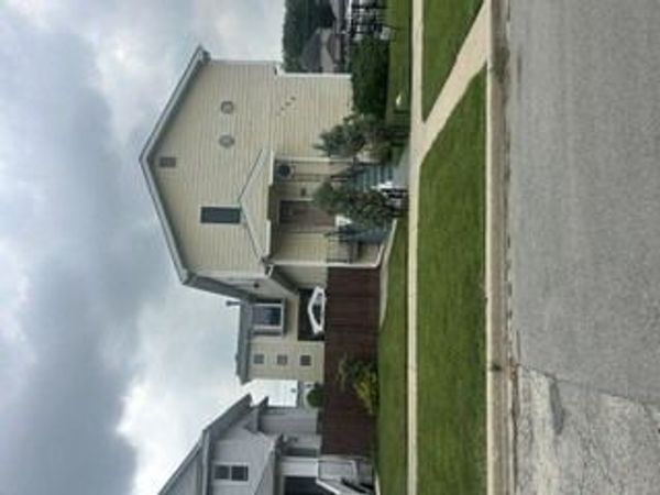1700 S 7th Avenue , Maywood, IL 60153