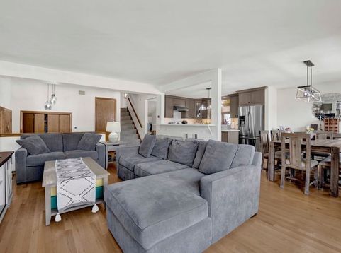 Main Photo