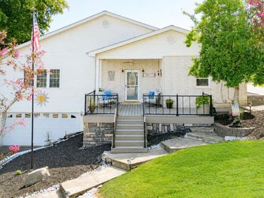 31 2nd Street, Kuttawa, KY 42055