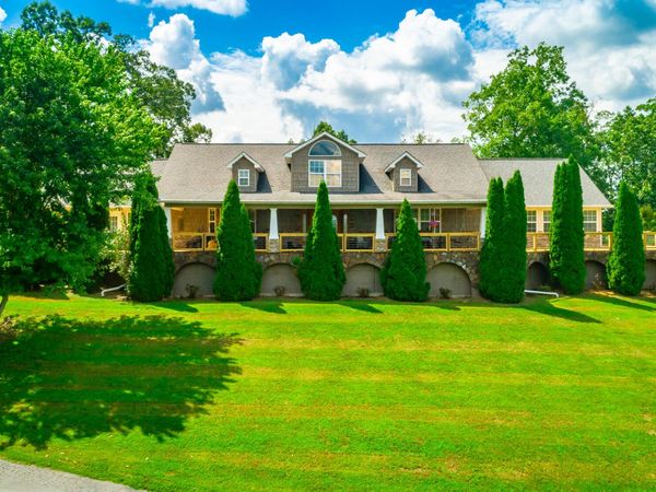 479 Cooper Road, Tunnel Hill, GA 30755
