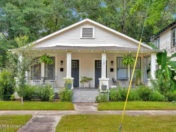 141 W 5th Street, Hattiesburg, MS 39401