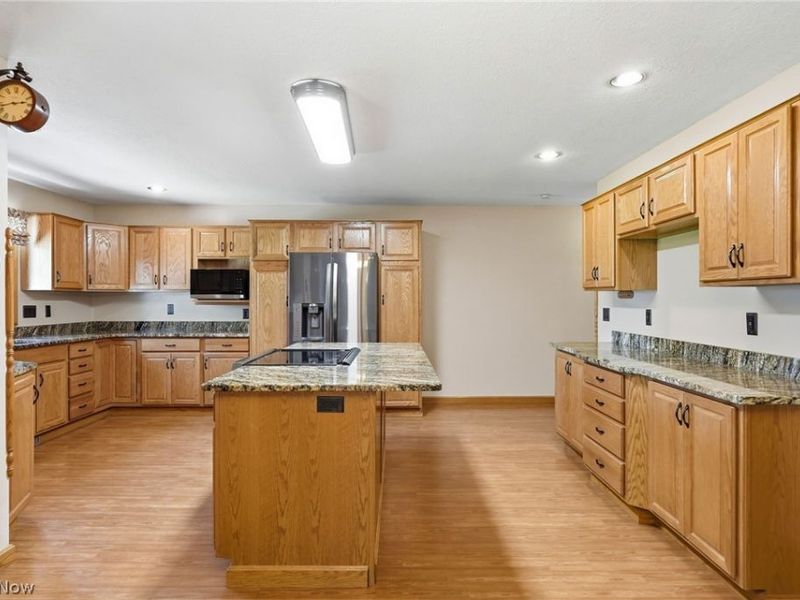 558 Thornberry Trail, North Lima, OH 44452 Photo 14