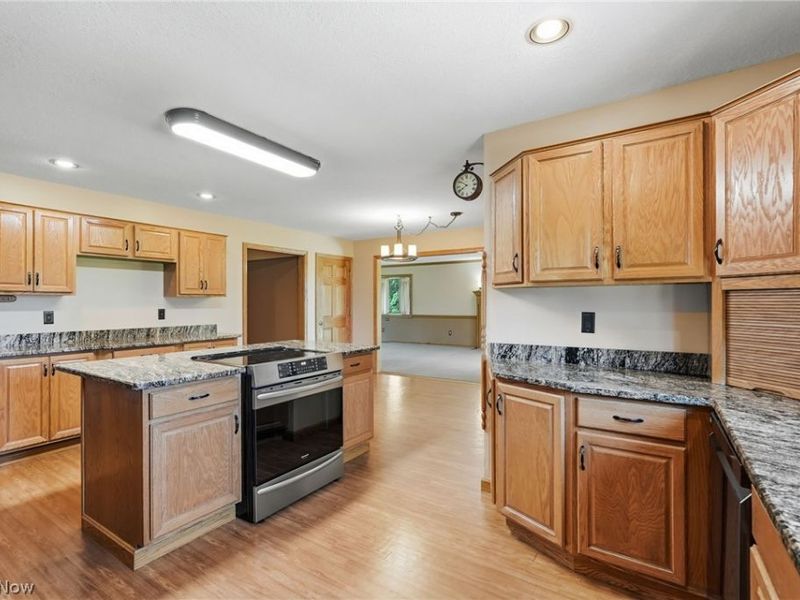558 Thornberry Trail, North Lima, OH 44452 Photo 18