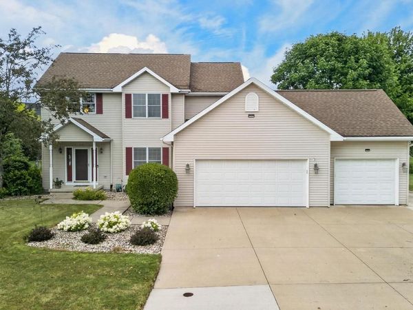 4718 W CHICORY LANE, Appleton, WI 54914