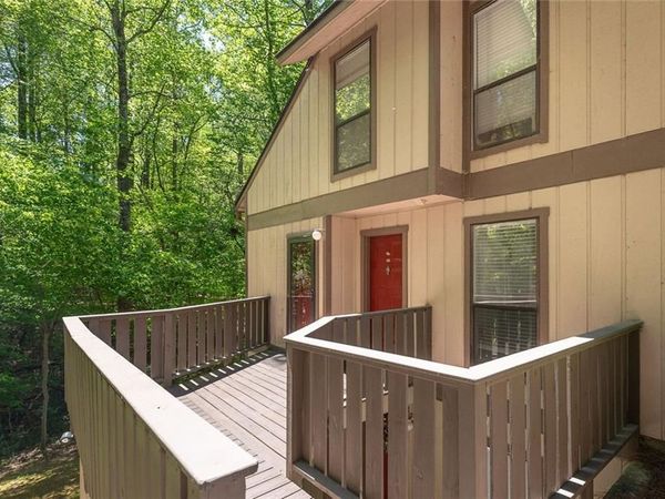 703 Woodcliff Drive , Sandy Springs, GA 30350