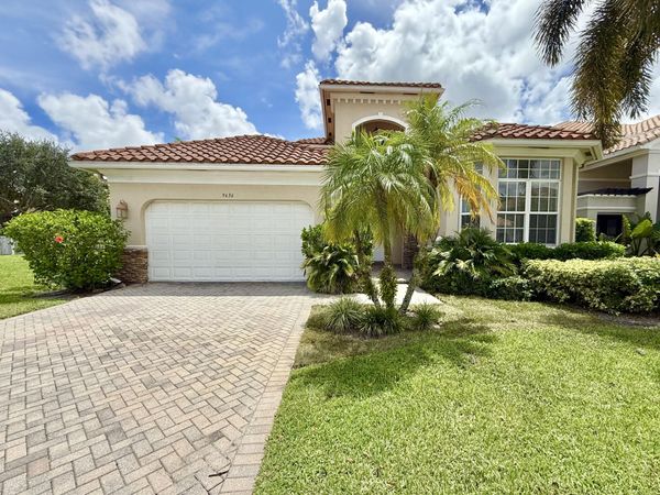 9656 Cobblestone Creek Drive, Boynton Beach, FL 33472