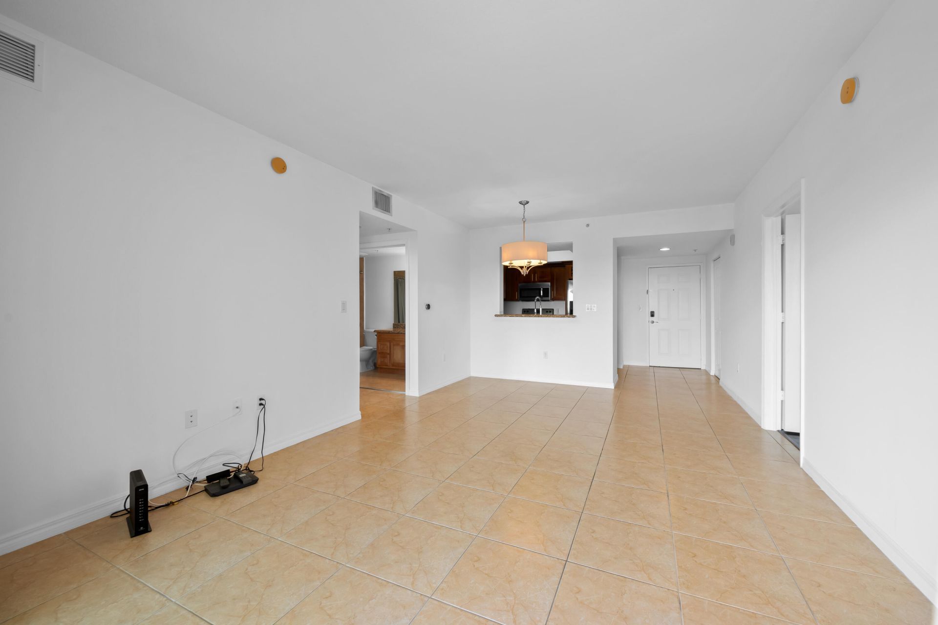 3530 SW 22nd Street, Unit 902, Miami, FL 33145 Photo