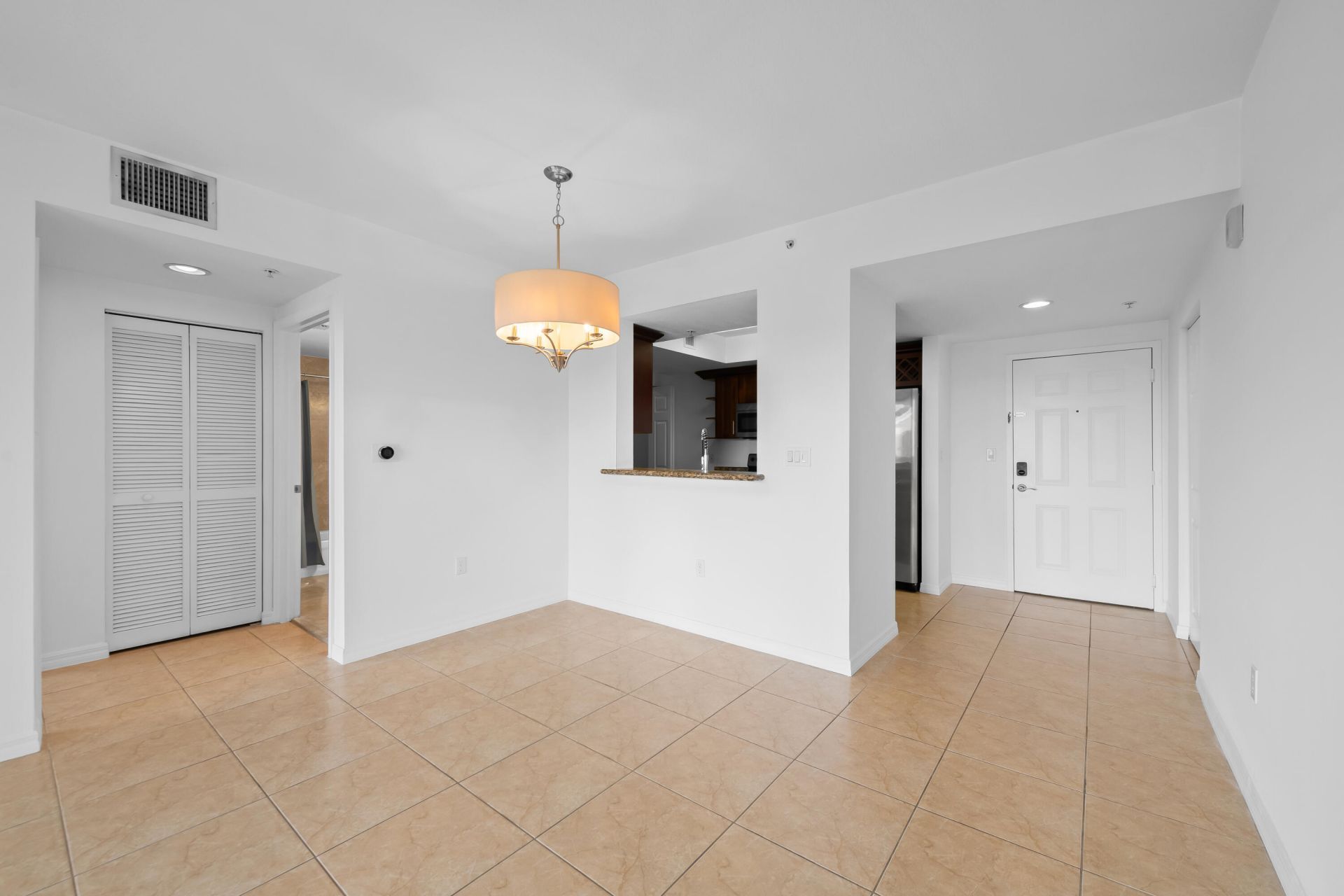 3530 SW 22nd Street, Unit 902, Miami, FL 33145 Photo
