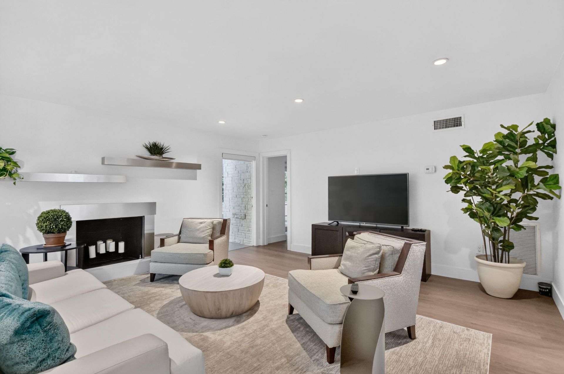 335 NE 7th Street, Boca Raton, FL 33432 Photo