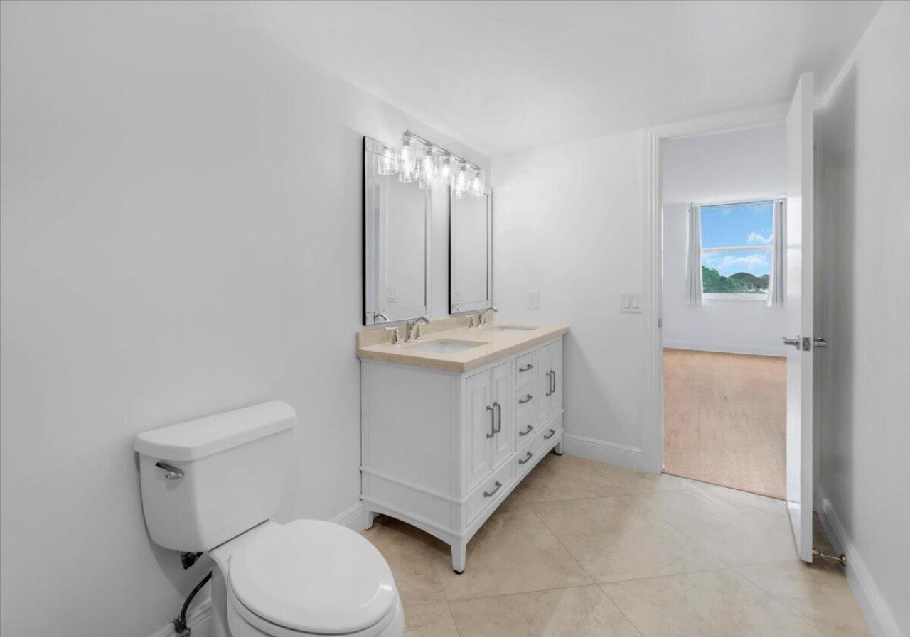 5280 NW 2nd Avenue, Unit PH-15, Boca Raton, FL 33487 Photo
