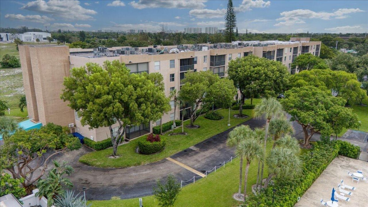 5280 NW 2nd Avenue, Unit PH-15, Boca Raton, FL 33487 Photo